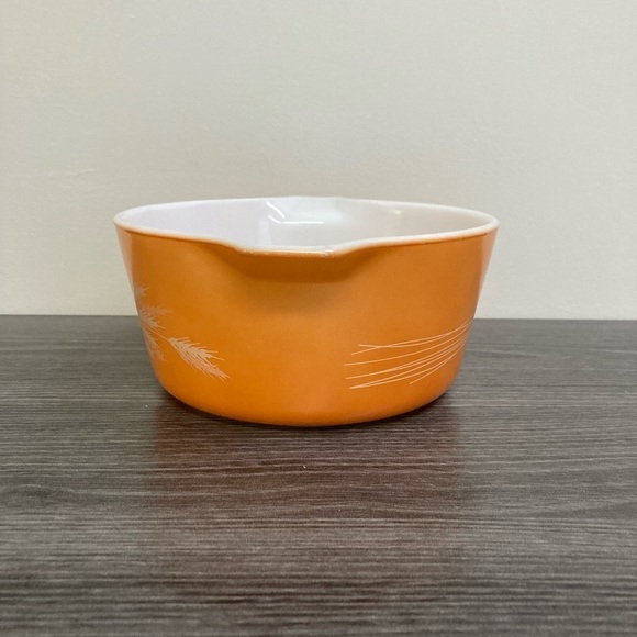 Pyrex Vintage Autumn Harvest Wheat Serving Casserole Dish 1.5 L 474-B - Picture 4 of 6